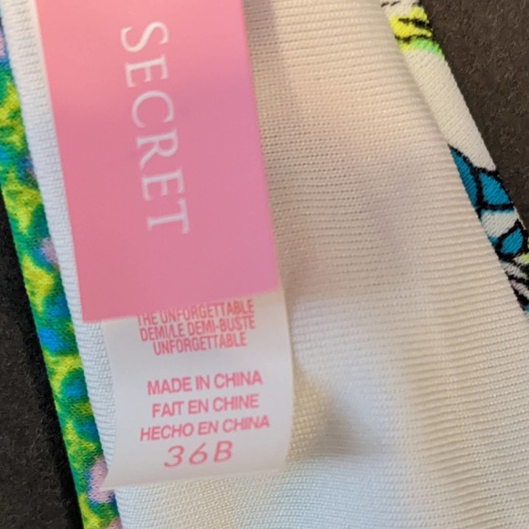 Victoria's Secret Unforgettable Demi Bust Bathing Suit Top Size 36B NEW - Picture 7 of 7